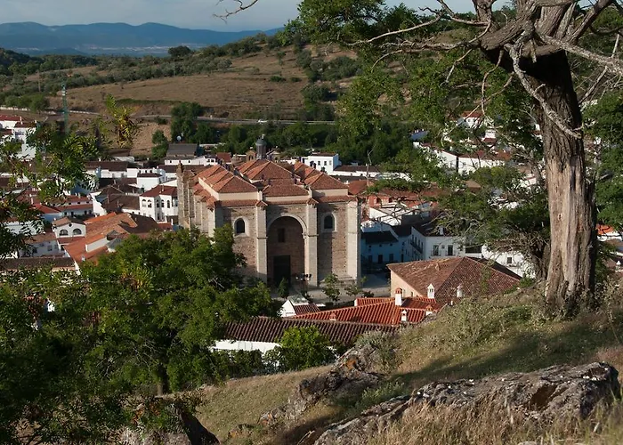 Hospederia Reina De Los Angeles Aracena